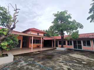 出售 土地 在 Nong Chok, 曼谷