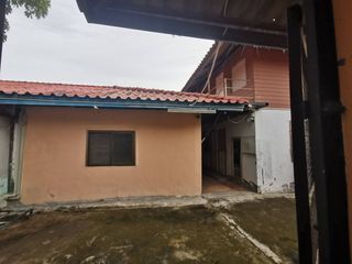 出售 土地 在 Nong Chok, 曼谷