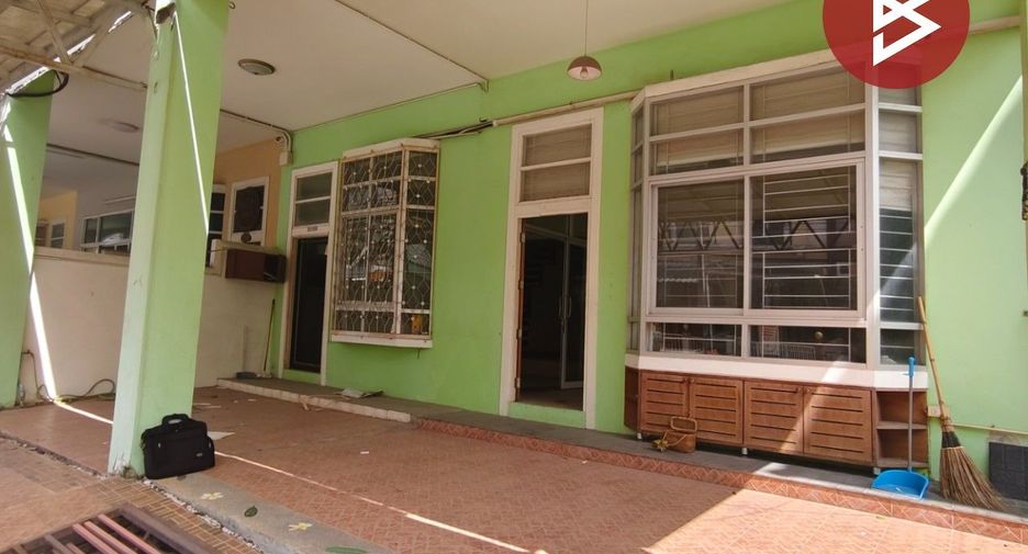 Reihenhaus zum Kauf mit 6 Zimmer in Prawet, Bangkok