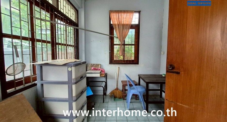 For sale 1 bed house in Khlong San, Bangkok