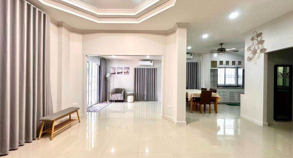 À louer et à vendre 2 chambres maison à Bang Lamung, Chonburi