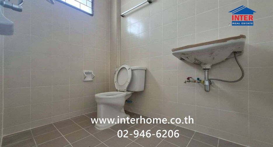 Local comercial en venta en Bang Bua Thong, Nonthaburi