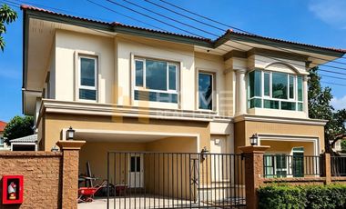 For sale 3 bedrooms house in Si Racha, Chonburi