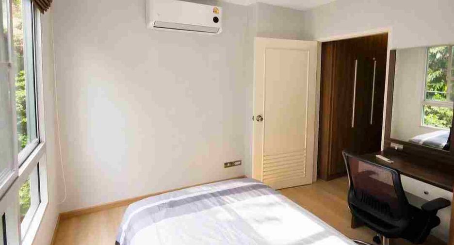 For sale 2 bedrooms condo in Khlong Toei, Bangkok