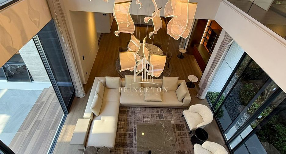 Casa en alquiler de 5 habitaciones en Saphan Sung, Bangkok