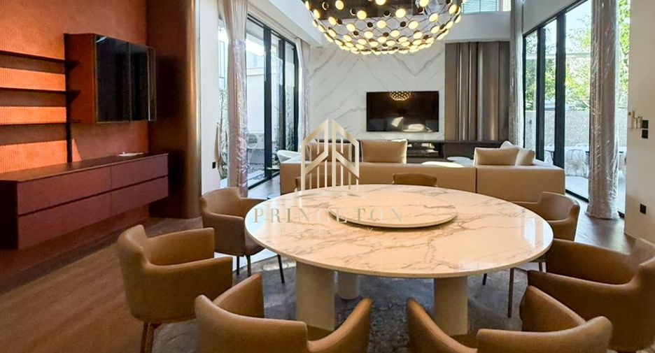 Casa en alquiler de 5 habitaciones en Saphan Sung, Bangkok
