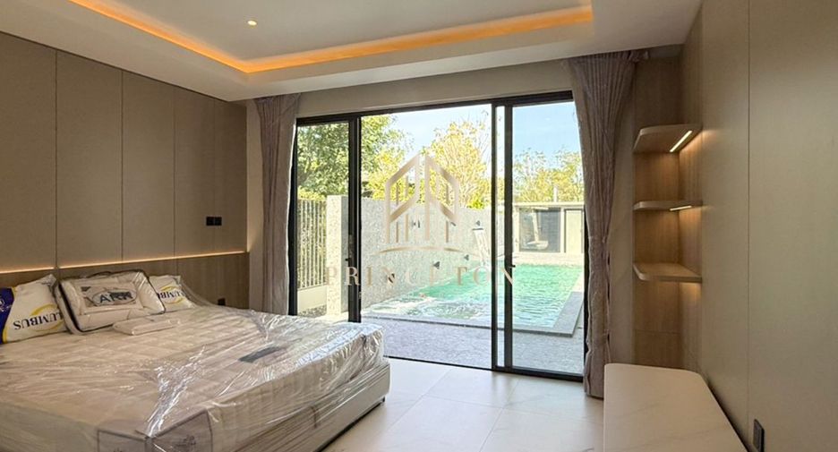 Casa en alquiler de 5 habitaciones en Saphan Sung, Bangkok