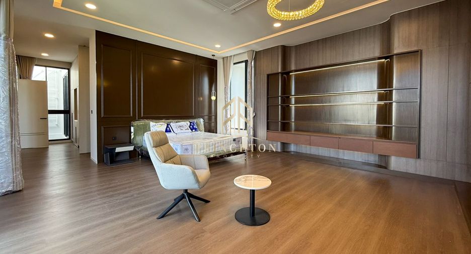 Casa en alquiler de 5 habitaciones en Saphan Sung, Bangkok