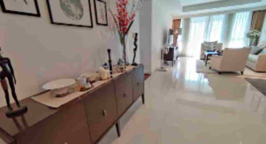 Wohnung zur Miete und zum Kauf mit 2 Zimmer in Watthana, Bangkok