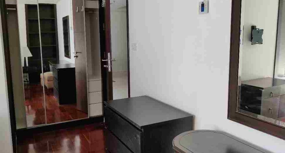 Wohnung zur Miete und zum Kauf mit 2 Zimmer in Watthana, Bangkok