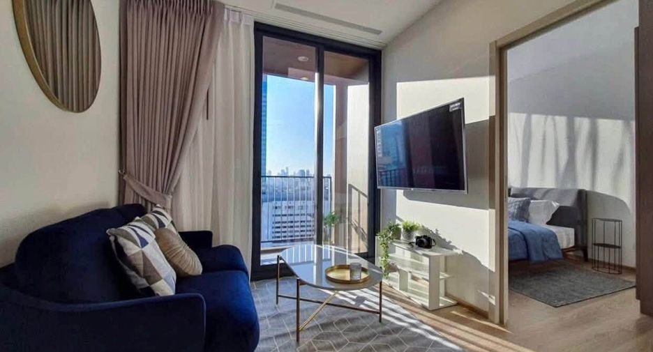 For rent 2 bedrooms condo in Khlong Toei, Bangkok