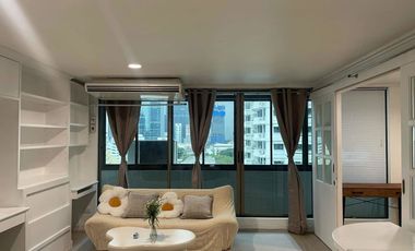 Condo en alquiler de 2 habitaciones en Sathon, Bangkok