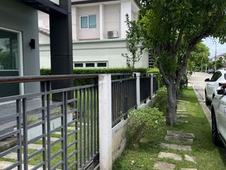 For sale 4 bedrooms house in Lat Krabang, Bangkok
