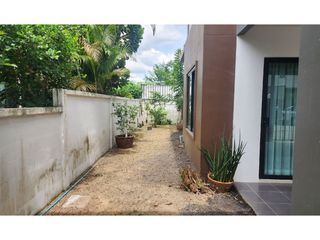 For sale 4 bedrooms house in Min Buri, Bangkok