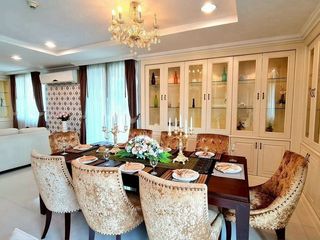 Аренда 4 спальни кондо в Щаттхана, Бангкок