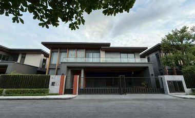 Casa en alquiler y en venta de 5 habitaciones en Suan Luang, Bangkok