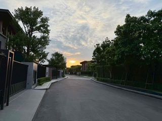 For sale and for rent 5 bedrooms house in Suan Luang, Bangkok