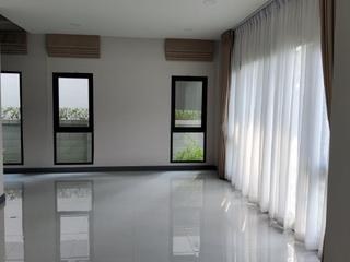 À vendre 3 chambres maison à Bang Phli, Samut Prakan