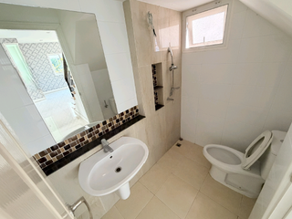 For sale 4 ベッドルーム house in Prawet, Bangkok