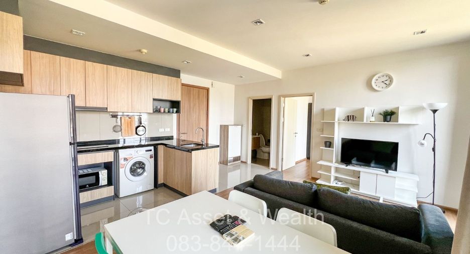 Condo en alquiler de 2 habitaciones en Watthana, Bangkok