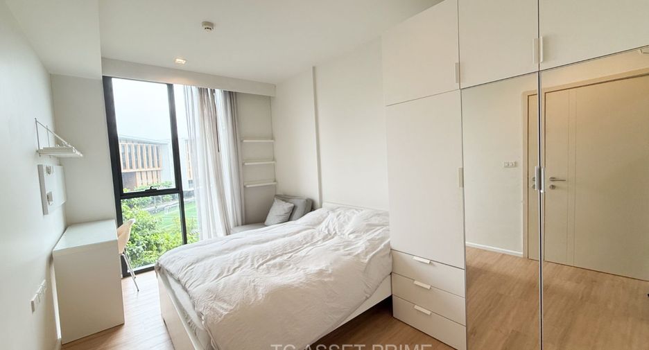 For rent 2 bedrooms condo in Watthana, Bangkok