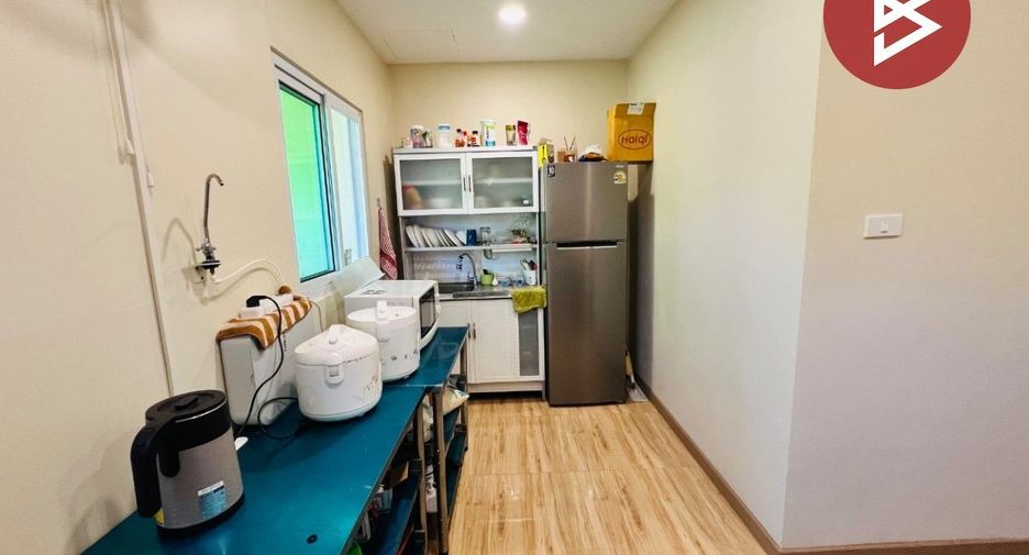 Gewerbefläche zum Kauf mit 4 Zimmer in Mueang Samut Prakan, Samut Prakan