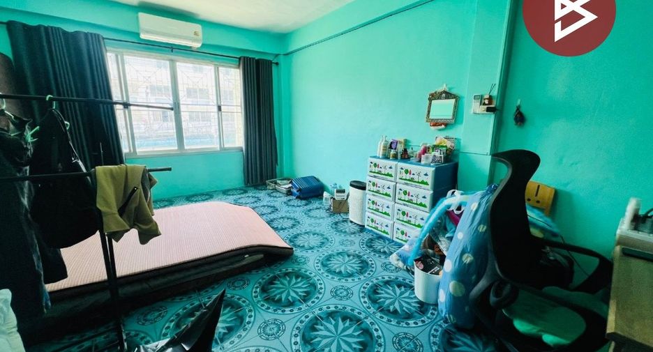 Gewerbefläche zum Kauf mit 4 Zimmer in Mueang Samut Prakan, Samut Prakan