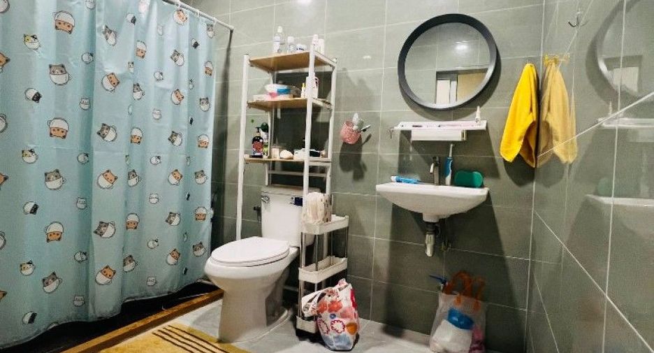 Gewerbefläche zum Kauf mit 4 Zimmer in Mueang Samut Prakan, Samut Prakan