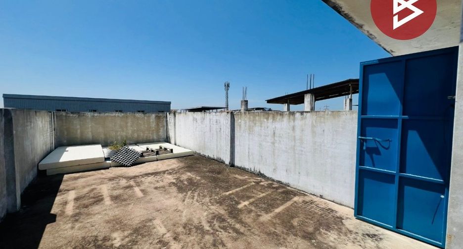 Gewerbefläche zum Kauf mit 4 Zimmer in Mueang Samut Prakan, Samut Prakan