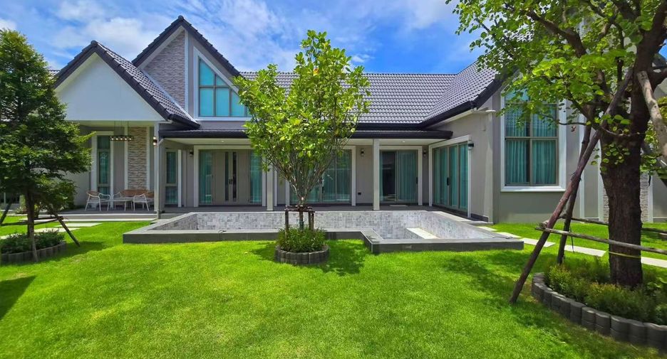 For sale 4 bedrooms house in Bang Lamung, Chonburi