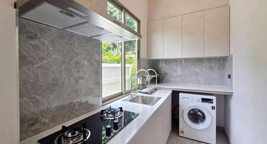 For sale 4 bedrooms house in Bang Lamung, Chonburi
