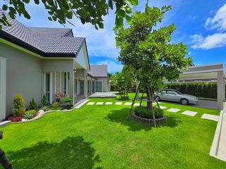For sale 4 bedrooms house in Bang Lamung, Chonburi