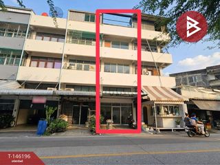 Local comercial en venta de 2 habitaciones en Bang Khen, Bangkok
