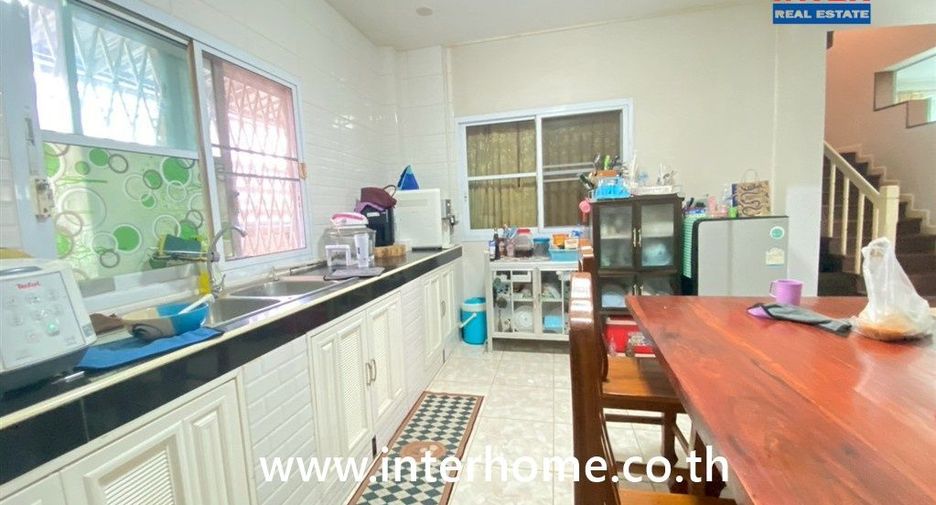 For sale 3 bedrooms house in Lam Luk Ka, Pathum Thani