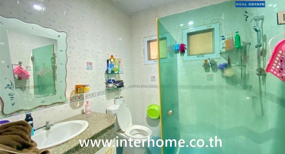 For sale 3 bedrooms house in Lam Luk Ka, Pathum Thani