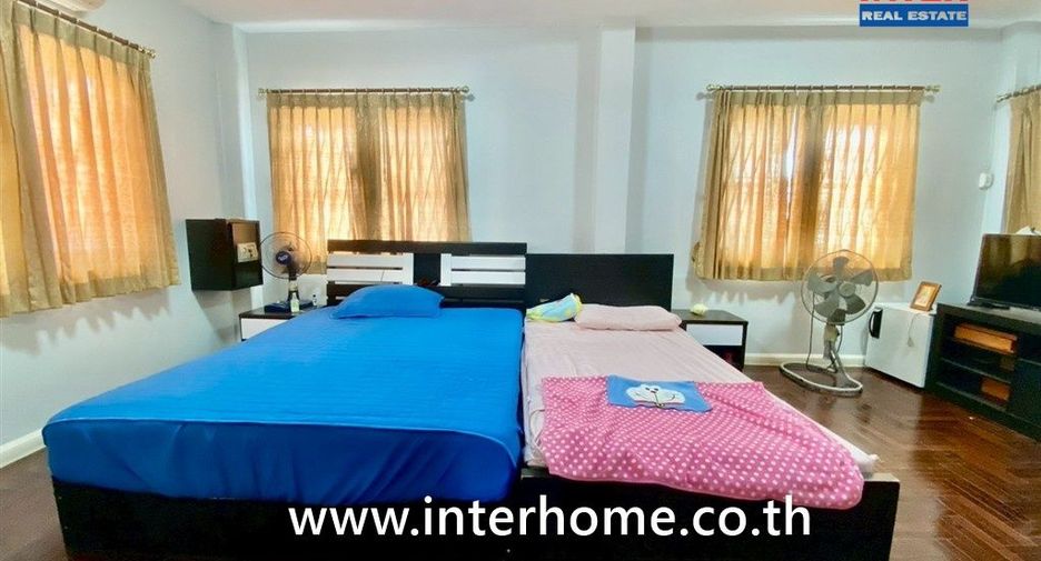 For sale 3 bedrooms house in Lam Luk Ka, Pathum Thani