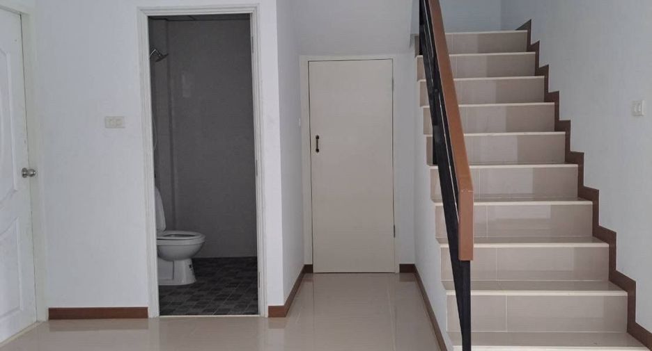 Casa en venta de 3 habitaciones en Nong Chok, Bangkok