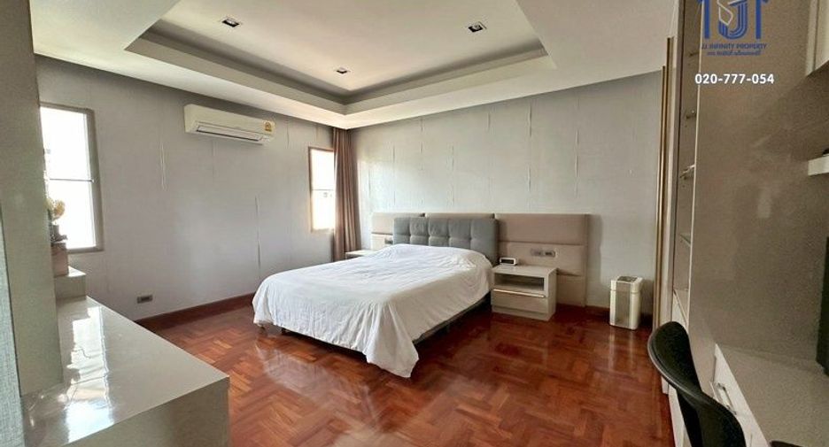 For sale 6 bedrooms house in Bueng Kum, Bangkok