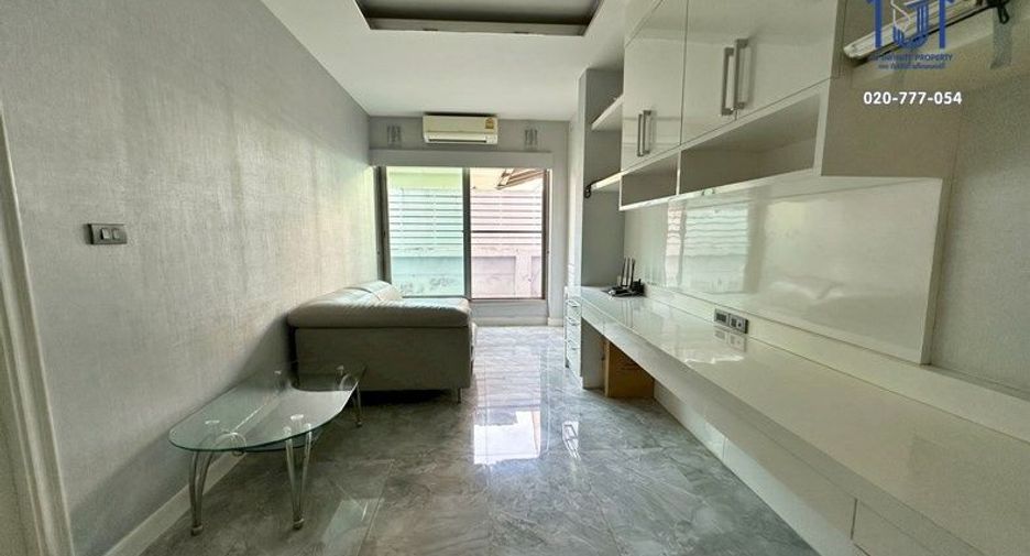 For sale 6 bedrooms house in Bueng Kum, Bangkok