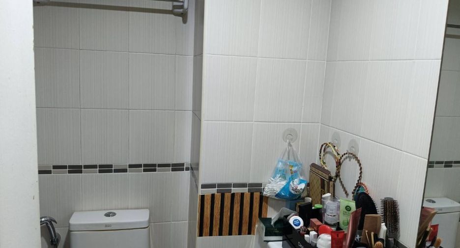 For sale 1 bed condo in Bang Kapi, Bangkok