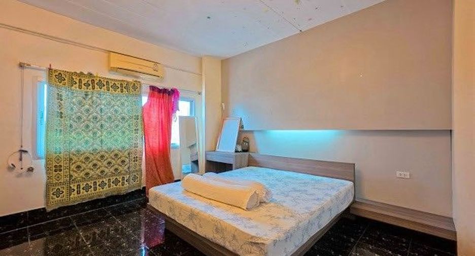 For sale studio townhouse in Chom Thong, Bangkok
