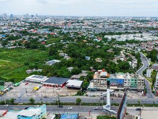 Reihenhaus zum Kauf mit Studio in Chom Thong, Bangkok