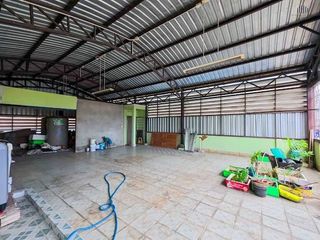 Reihenhaus zum Kauf mit Studio in Chom Thong, Bangkok