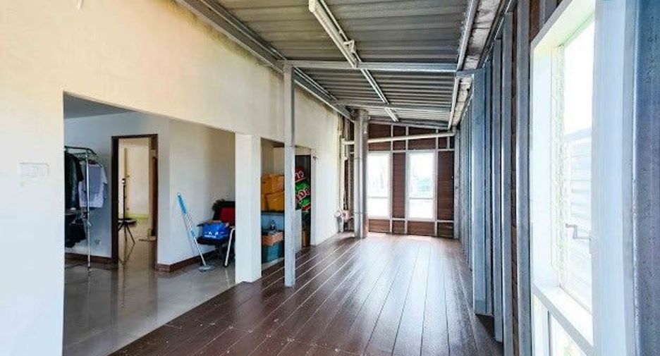 For sale studio townhouse in Chom Thong, Bangkok