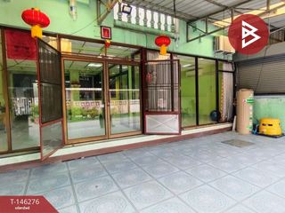 For sale 3 bedrooms townhouse in Mueang Samut Prakan, Samut Prakan