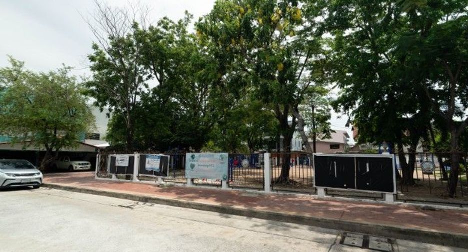 Продажа Участок в Mueang Samut Prakan, Самутпракан