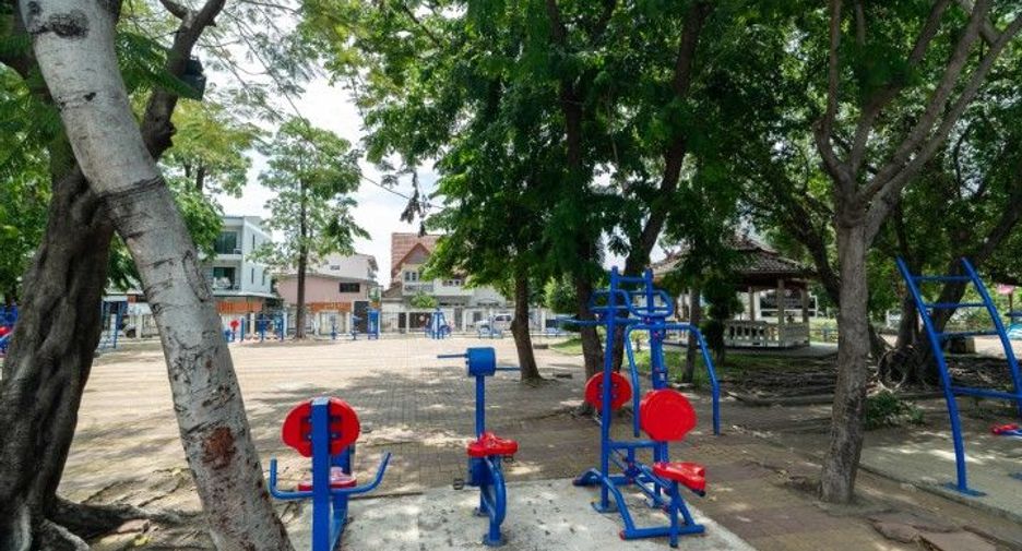 Продажа Участок в Mueang Samut Prakan, Самутпракан