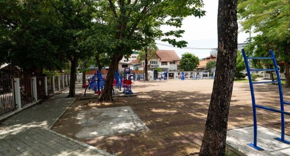 Продажа Участок в Mueang Samut Prakan, Самутпракан