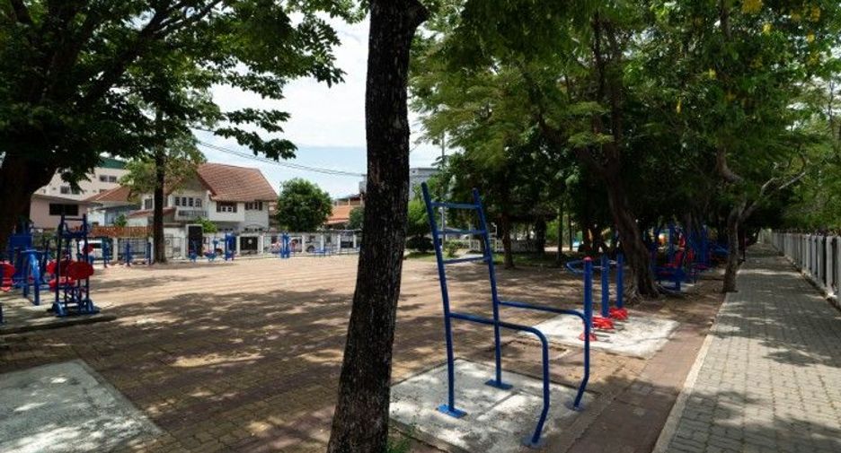 Продажа Участок в Mueang Samut Prakan, Самутпракан