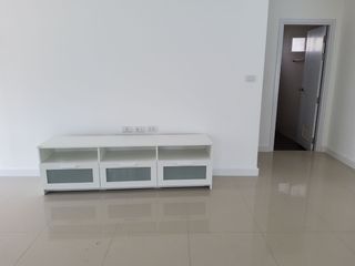 Haus zum Kauf mit 4 Zimmer in Bang Khun Thian, Bangkok